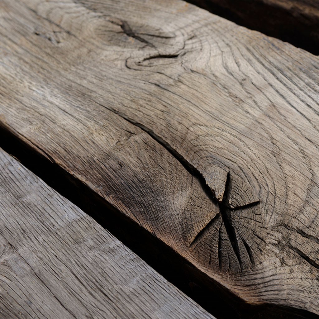 Vieux bois de blocs Chêne original, nettoyé 100 mm+